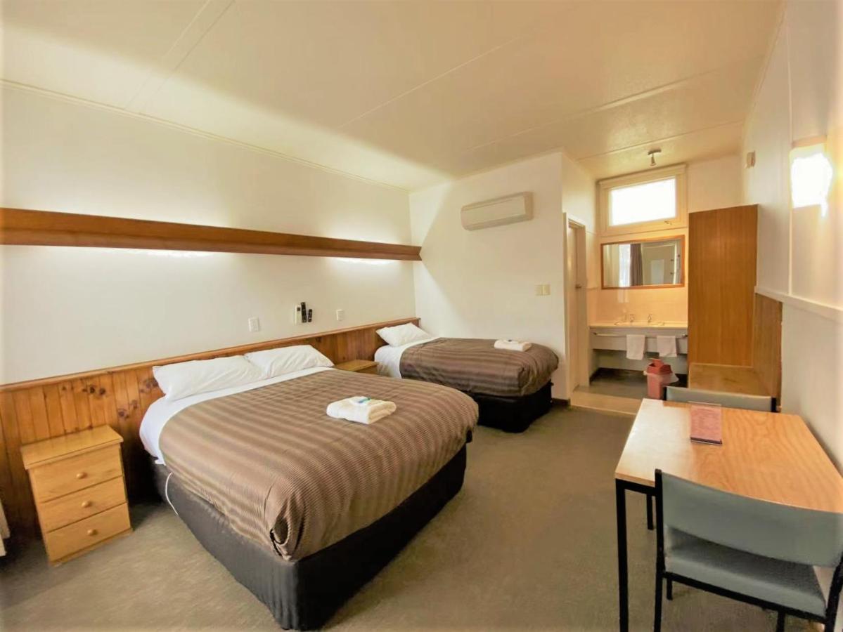 The Terang Motor Inn Buitenkant foto