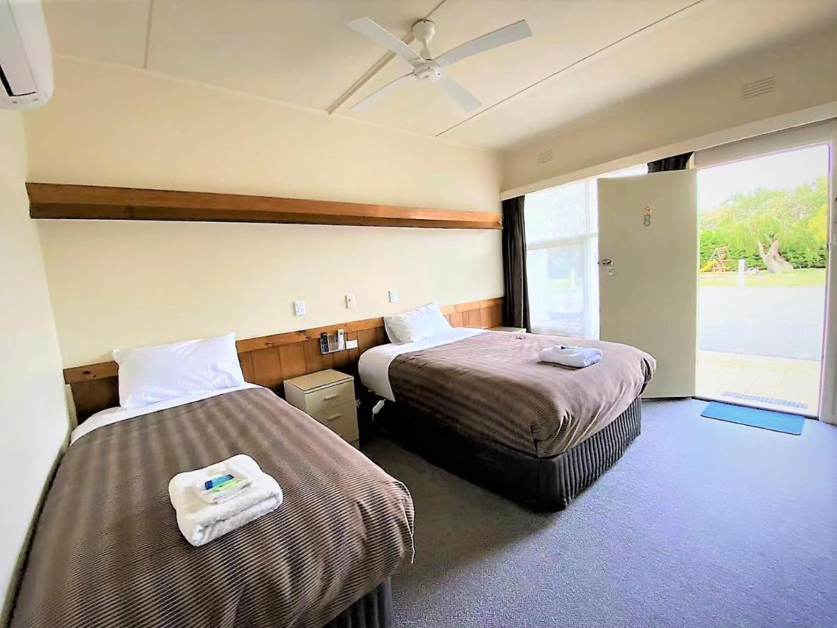 The Terang Motor Inn Buitenkant foto